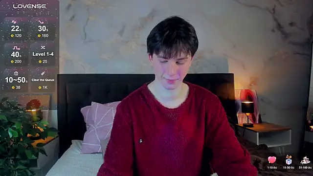 AdrianoAubert online show from November 18, 4:17 am