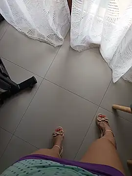 bambolina sexy1985 online show from June 15, 1:57 pm