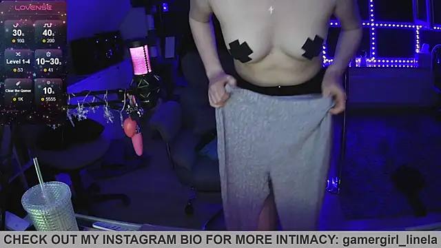 Snapshot of Gamergirl-Linela chatting on May 21, 2:51 am Gamergirl-Linela online show from May 21, 2:51 am