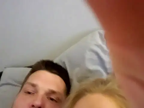 xxxamysmanxxx online show from April 9, 6:30 am