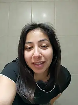 Snapshot of MaiPandora chatting on October 8, 2:31 am MaiPandora online show from October 8, 2:31 am