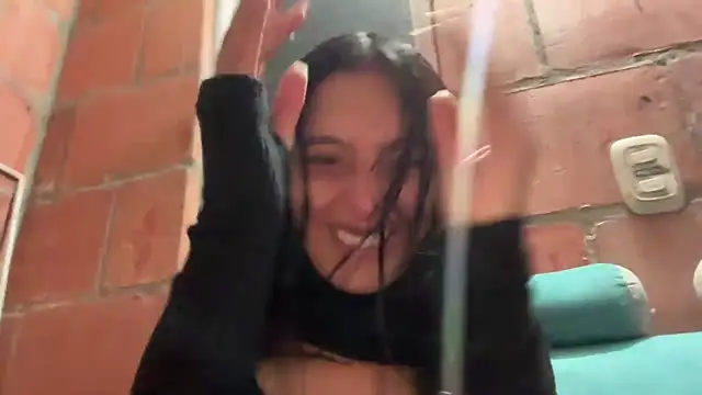 Skye Moore online show from July 22, 1:41 am