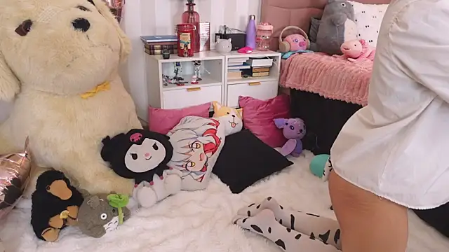 NataliaNovak online show from February 16, 1:40 pm