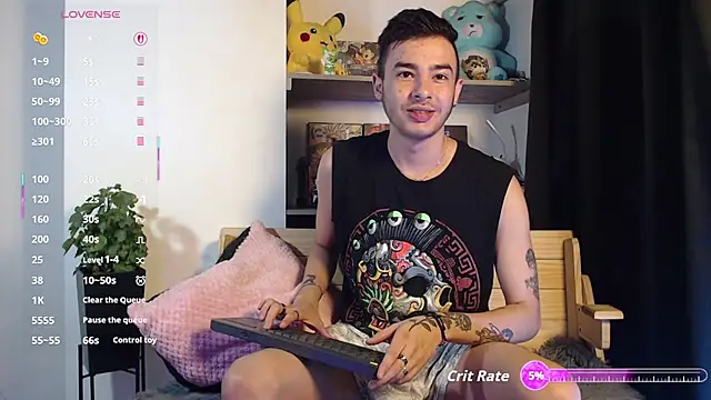 kyle clint07 online show from October 10, 6:40 pm