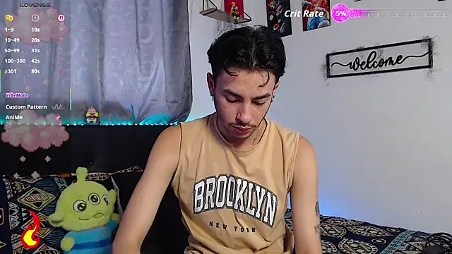 kyle clint07 online show from June 9, 8:53 pm