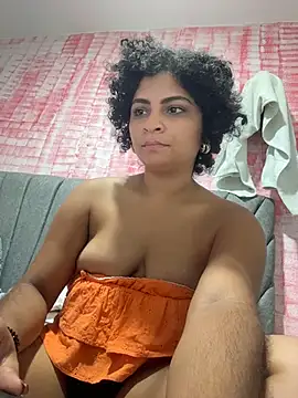 Snapshot of Tana_latin chatting on October 26, 12:27 am Tana latin online show from October 26, 12:27 am