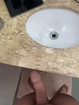 Snapshot of SabredLetdown chatting on November 21, 5:00 pm SabredLetdown online show from November 21, 5:00 pm