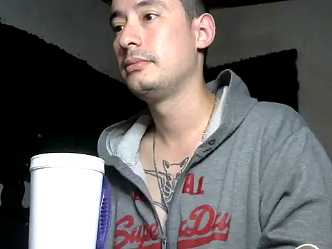 Snapshot of vampireathome chatting on September 9, 6:13 am vampireathome online show from September 9, 6:13 am