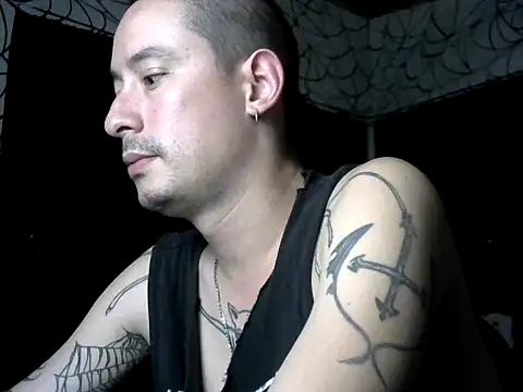 vampireathome online show from March 11, 4:51 am