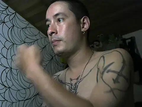 vampireathome online show from May 2, 6:29 am