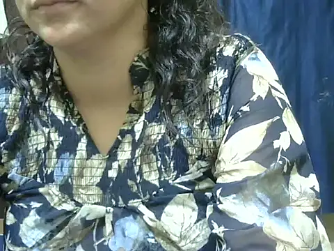 Your cutiepie  online show from September 20, 9:43 am