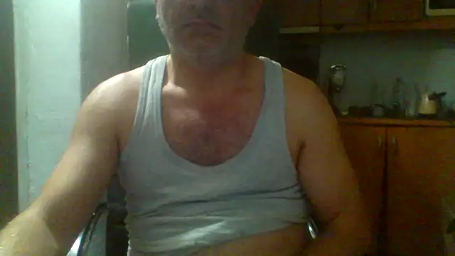 Snapshot of murat7888 chatting on February 13, 10:44 am murat7888 online show from February 13, 10:44 am