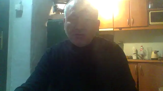 Snapshot of murat7888 chatting on February 16, 3:35 am murat7888 online show from February 16, 3:35 am