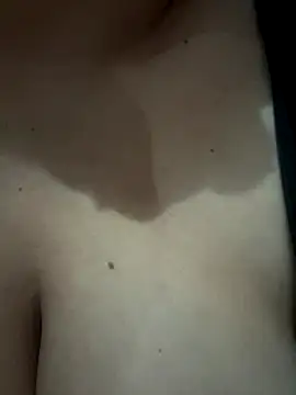 Snapshot of daianaspencer chatting on December 20, 7:37 am daianaspencer online show from December 20, 7:37 am