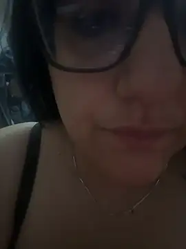 Snapshot of daianaspencer chatting on June 5, 6:52 am daianaspencer online show from June 5, 6:52 am