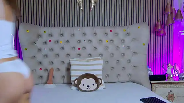 PlayfulShow online show from February 11, 9:58 am