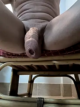 Snapshot of xdream chatting on October 16, 11:33 am xdream online show from October 16, 11:33 am