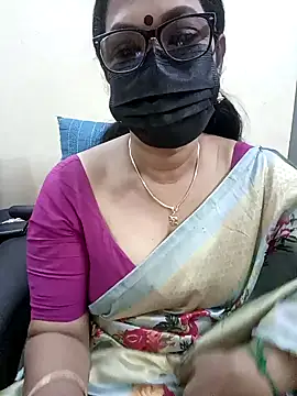 niiveditha online show from February 7, 4:46 pm