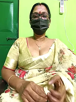 niiveditha online show from February 25, 2:11 pm