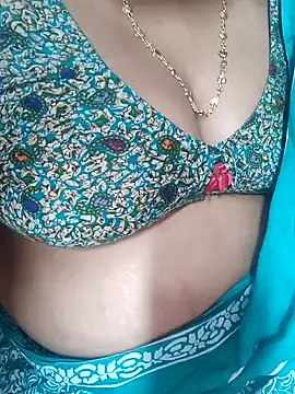 Snapshot of Hot-anjale chatting on February 11, 5:05 am Hot-anjale online show from February 11, 5:05 am