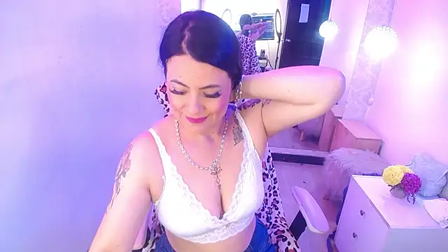 lizha milf online show from February 8, 1:33 pm