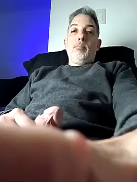 Sexyguycumming online show from October 28, 2:37 am