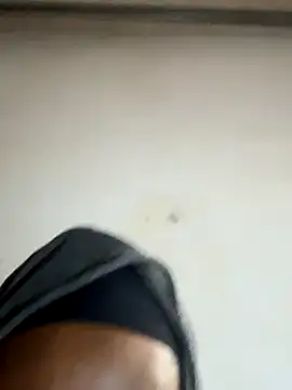 OneWhoBringsJoy online show from November 9, 11:52 am