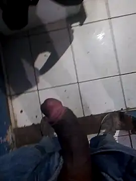 Snapshot of Ailton9865 chatting on September 13, 3:06 am Ailton9865 online show from September 13, 3:06 am