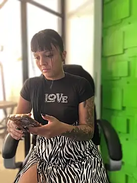 Dulce  Boyd online show from November 29, 1:36 pm