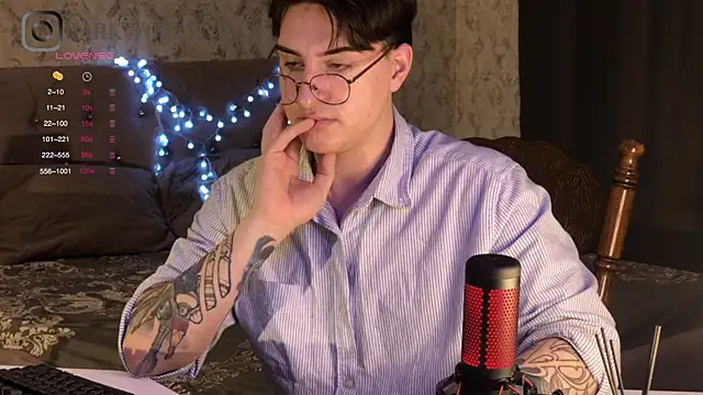 dark-willoww online show from February 22, 8:53 pm