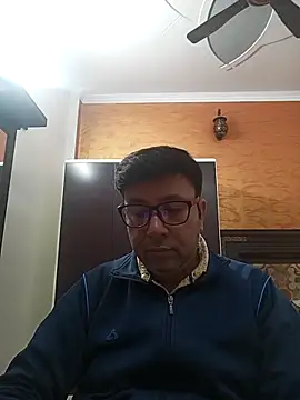 Snapshot of innocentboy1987 chatting on November 22, 7:18 am innocentboy1987 online show from November 22, 7:18 am