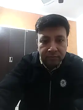 Snapshot of innocentboy1987 chatting on December 5, 8:12 am innocentboy1987 online show from December 5, 8:12 am