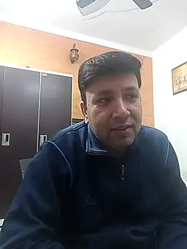 Snapshot of innocentboy1987 chatting on December 15, 6:06 am innocentboy1987 online show from December 15, 6:06 am