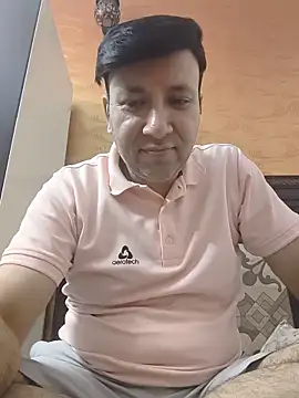 innocentboy1987 online show from June 16, 4:31 pm