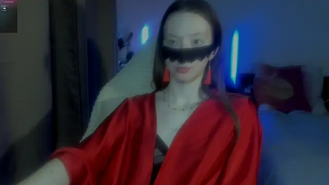 holyharlot online show from February 23, 3:40 pm