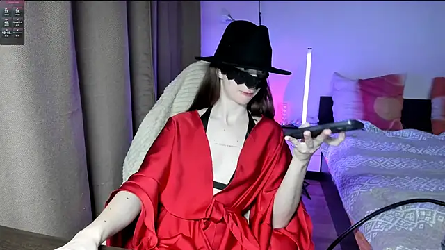 holyharlot online show from March 12, 4:56 pm