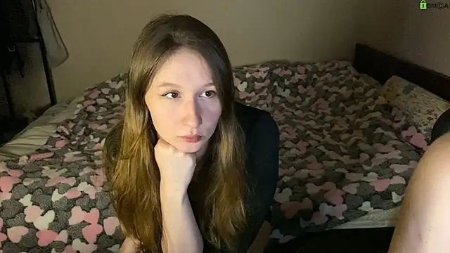 Sabrinaanddaniel online show from February 24, 7:34 pm