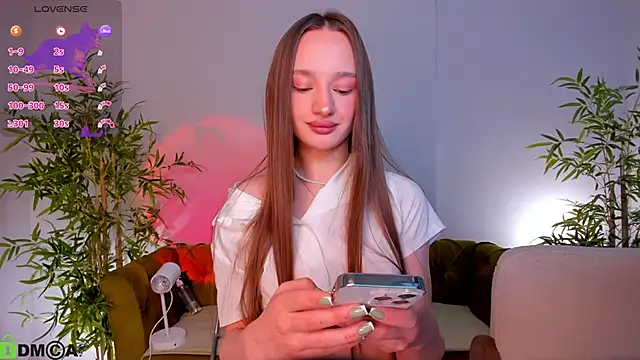 miiss  lulu online show from May 25, 1:11 am