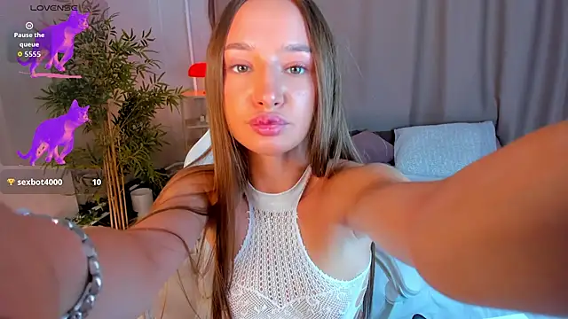 miiss  lulu online show from July 21, 1:19 am