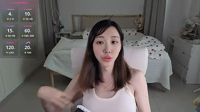 joycemilka online show from February 26, 6:34 am