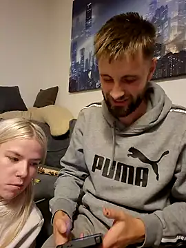 Snapshot of ademandjulia chatting on October 16, 4:41 pm ademandjulia online show from October 16, 4:41 pm