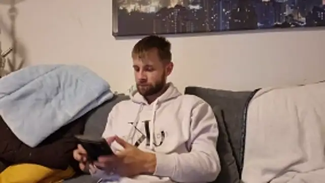 Snapshot of ademandjulia chatting on October 31, 10:00 pm ademandjulia online show from October 31, 10:00 pm