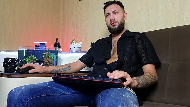 JamieNoxus online show from October 2, 7:59 am