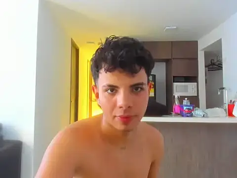 Snapshot of Alessandro_1610 chatting on September 10, 9:04 pm Alessandro 1610 online show from September 10, 9:04 pm