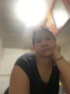 Snapshot of Carola-Ross chatting on May 24, 1:38 pm Carola-Ross online show from May 24, 1:38 pm