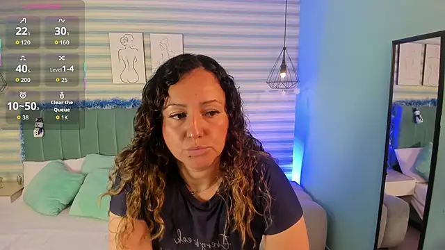 abby apple online show from November 29, 1:25 pm