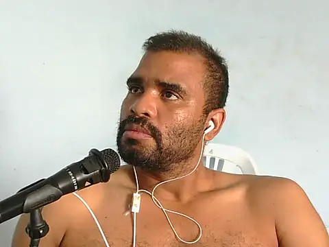 YOX22 online show from March 8, 8:01 pm