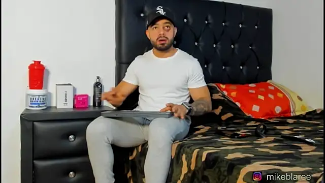 mikeblaree online show from March 13, 4:35 pm