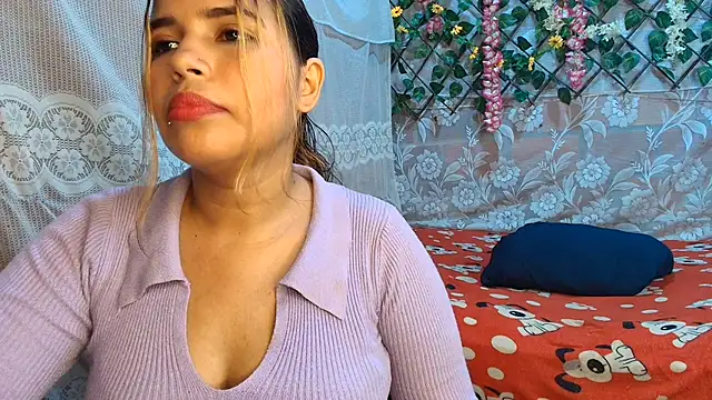 Snapshot of leandro49112 chatting on June 12, 3:22 pm leandro49112 online show from June 12, 3:22 pm