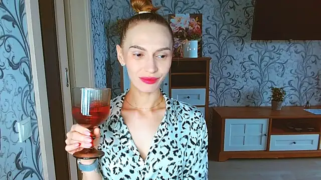 Lady Sunshine  online show from September 13, 8:14 am